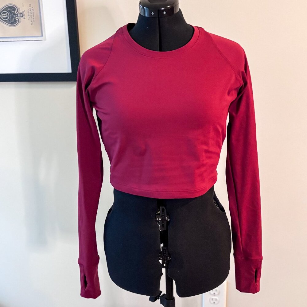 Fleo Foundation Crop Long Sleeve- Deep Red- Medium